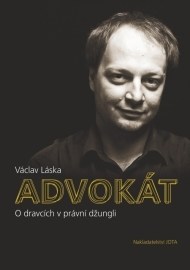 Advokát