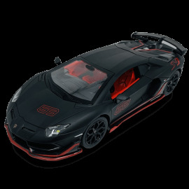 Sparkys 1:24 Lamborghini Aventador SVJ