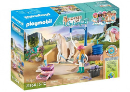 Playmobil 71354 Isabella & Lioness umývací box