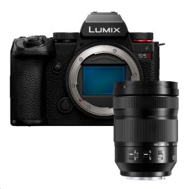 Panasonic Lumix S5 II X + 24-105mm f/4